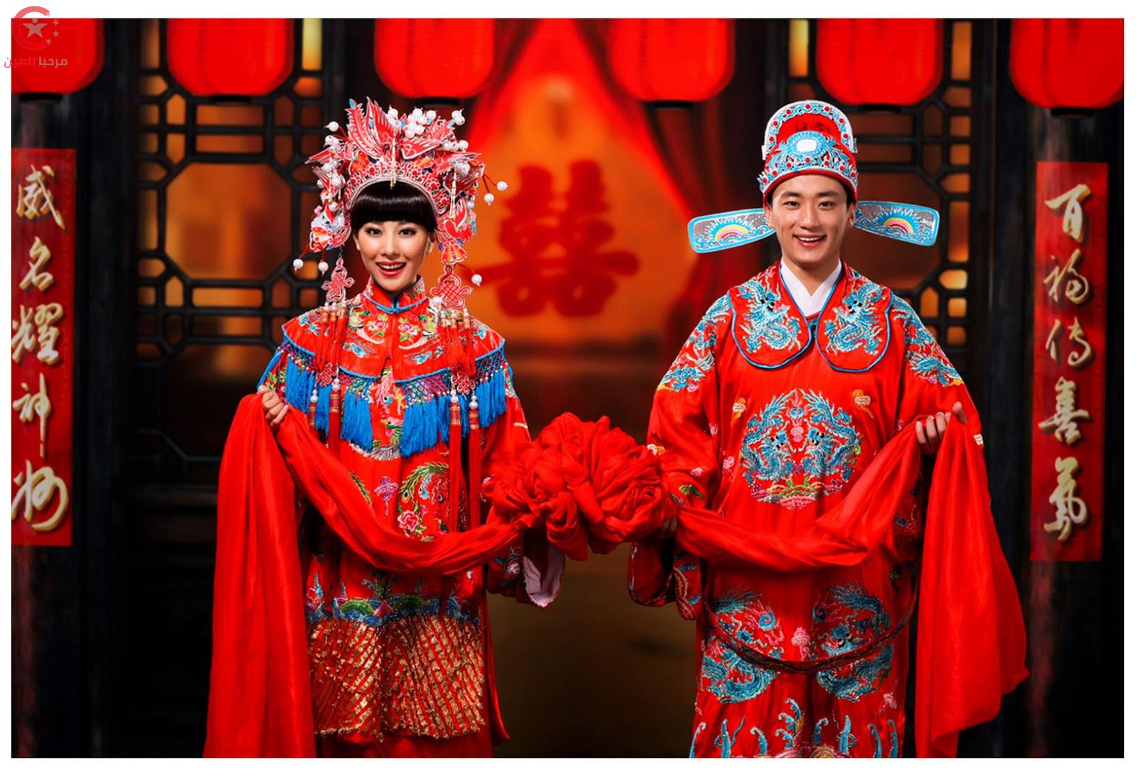 Китайский жених. Китайские традиции. Китайская свадьба традиции. Традиционная китайская свадьба. Китайский свадебный наряд.
