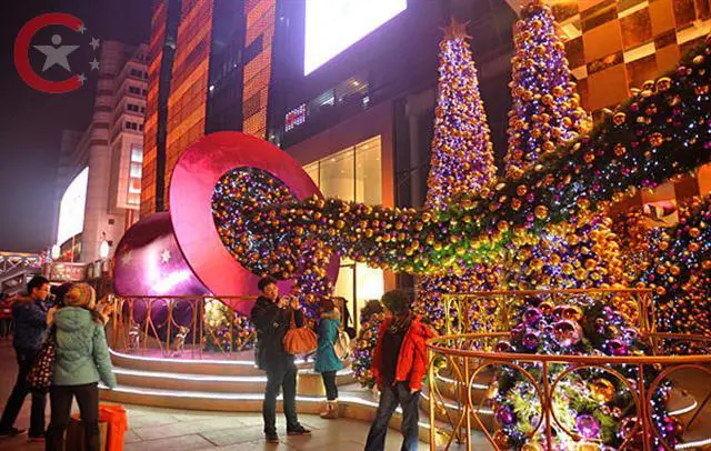 هل يتم الاحتفال بعيد الميلاد في الصين