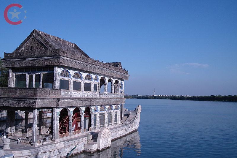 القصر الصيفي أحد أفضل 7 حدائق ومنتزهات في الصين